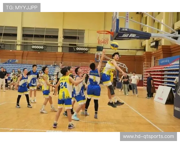 U12男子俱乐部组季军由广州市增城区实验小学获得，学校体育科组深耕课堂教学